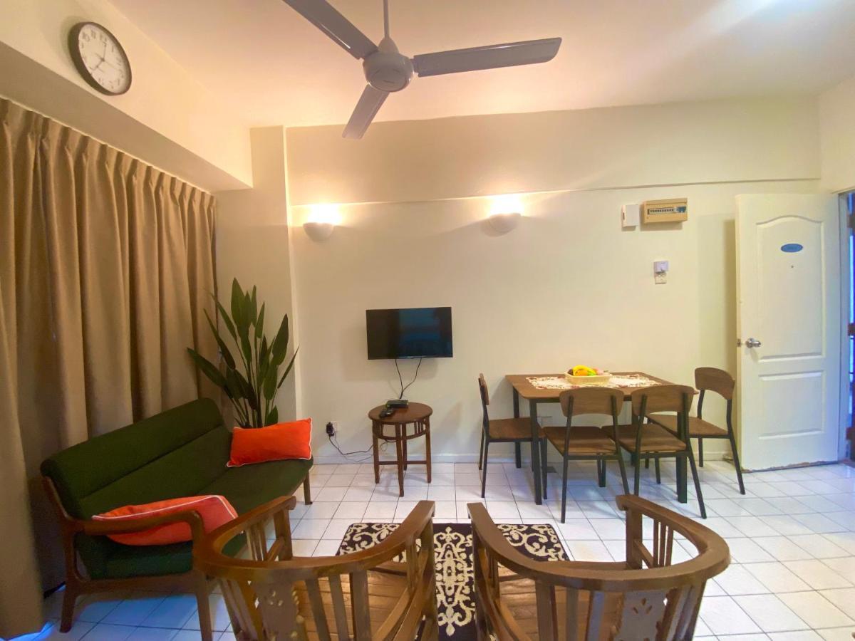 Shahmi Seaview Apartment - H4 Port Dickson Exterior photo